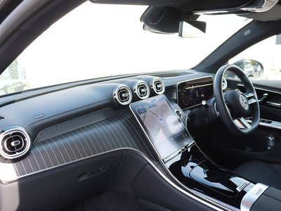 2025 Mercedes-BENZ GLC 缩略图 39