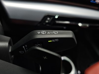 2025 BMW X2 thumbnail 25