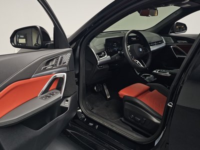 2025 BMW X2 thumbnail 13