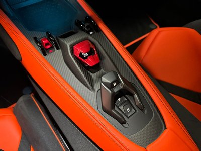 LAMBORGHINI REVUELTO - 9