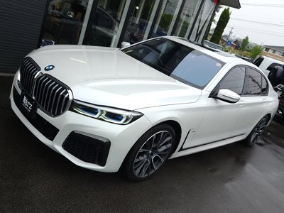 BMW 7 SERIES - 2