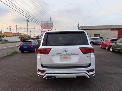 TOYOTA LAND CRUISER - 5