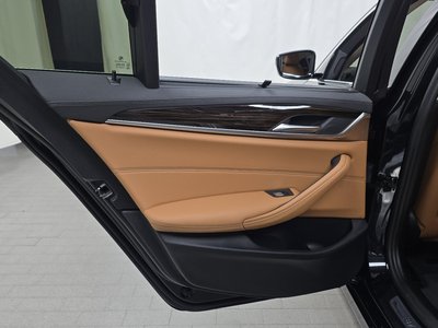 2023 BMW 5 SERIES — миниатюра 15