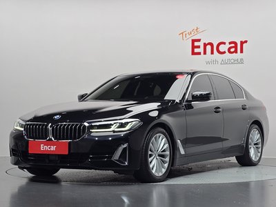 2023 BMW 5 SERIES — фото 1