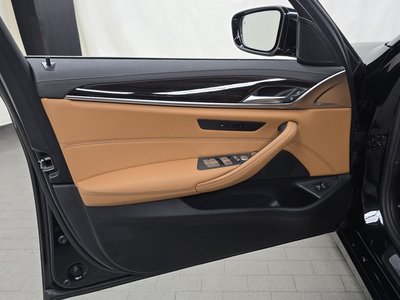 2023 BMW 5 SERIES — миниатюра 14