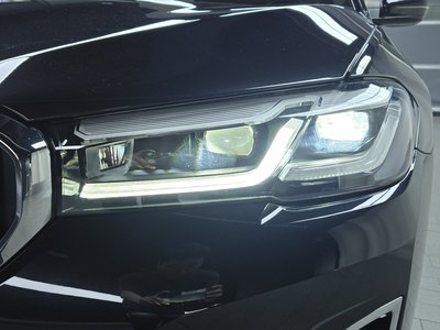 2023 BMW 5 SERIES — фото 9