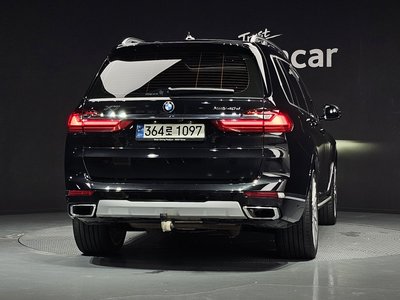 صورة 4 لـ 2021 BMW X7