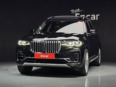 صورة 2 لـ 2021 BMW X7