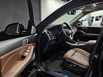 صورة 10 لـ 2021 BMW X7