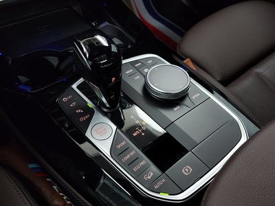 2023 BMW X4 — миниатюра 13
