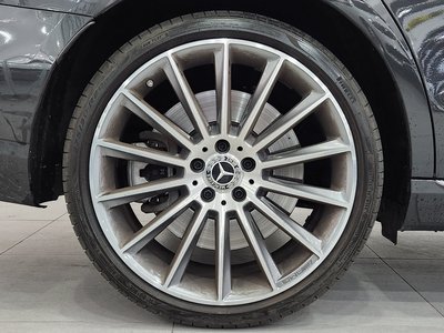 MERCEDES-BENZ E-CLASS - 6