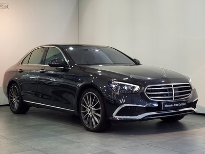 MERCEDES-BENZ E-CLASS - 1