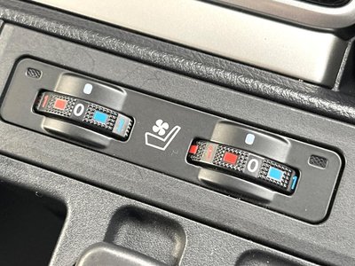 TOYOTA LAND CRUISER PRADO - 6