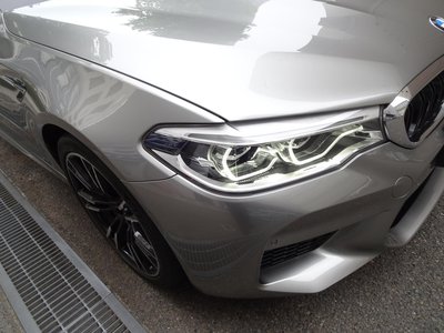 2020 BMW M5 缩略图 20