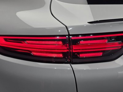 PORSCHE CAYENNE - 10