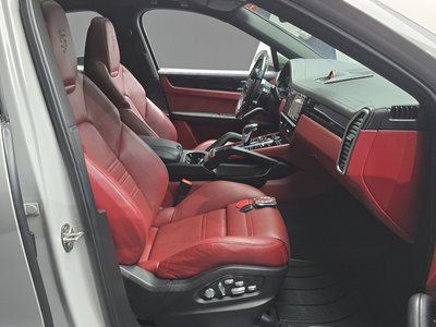 2021 Porsche CAYENNE — миниатюра 17