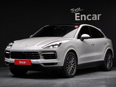 PORSCHE CAYENNE - 1