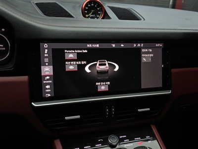 2021 Porsche CAYENNE — миниатюра 21