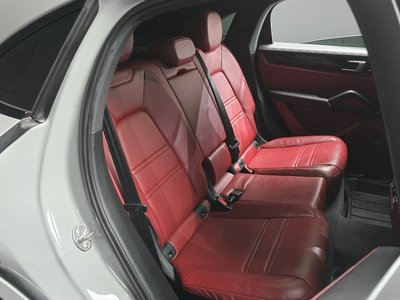 2021 Porsche CAYENNE — миниатюра 16