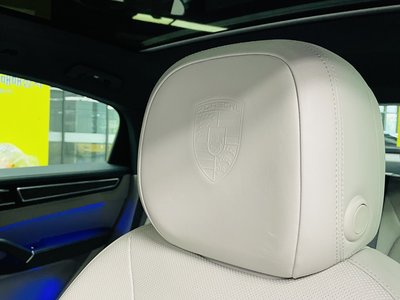 PORSCHE CAYENNE - 10