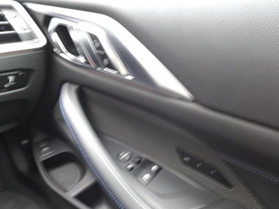 2025 BMW 4 SERIES COUPE thumbnail 33