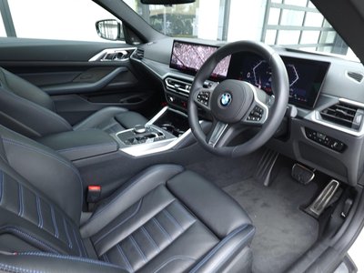 2025 BMW 4 SERIES COUPE thumbnail 24