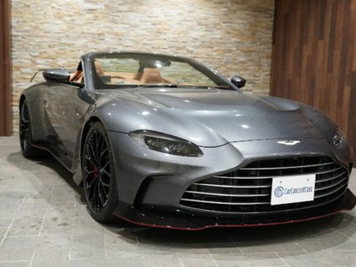 ASTON MARTIN V12 VANTAGE ROADSTER - 3