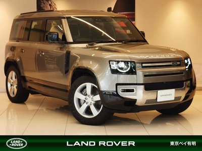 LAND ROVER DEFENDER - 1