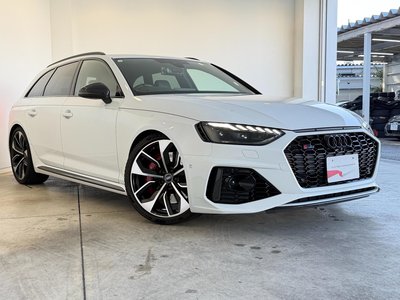 AUDI RS4 AVANT - 6