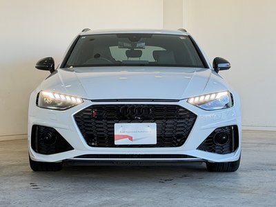 AUDI RS4 AVANT - 5