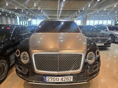BENTLEY BENTAYGA - 1