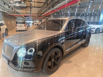 BENTLEY BENTAYGA - 10