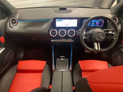 2025 Mercedes-BENZ GLA — фото 4