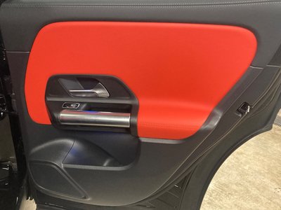 2025 Mercedes-BENZ GLA thumbnail 43