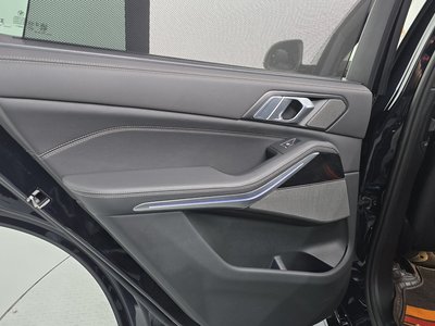 2025 BMW X5 — миниатюра 15