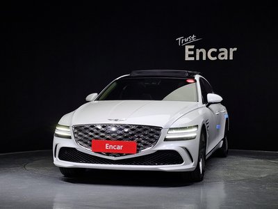 GENESIS G80 (RG3) - 2
