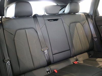 2025 AUDI A5 AVANT 照片 9