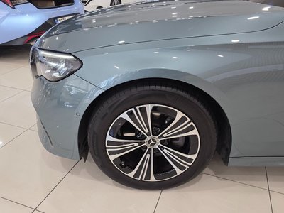 MERCEDES-BENZ E-CLASS - 6