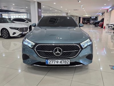 MERCEDES-BENZ E-CLASS - 2