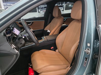 MERCEDES-BENZ E-CLASS - 10