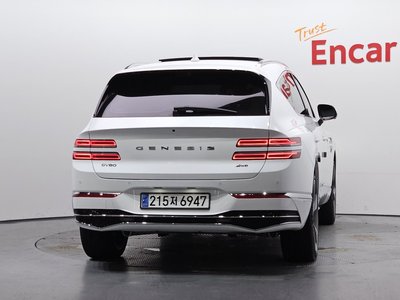 صورة 3 لـ 2024 Genesis GV80