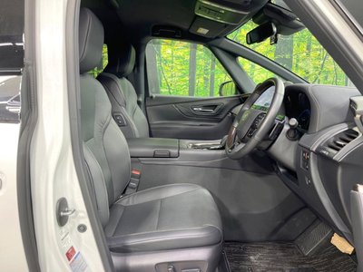 2023 Toyota ALPHARD — фото 8