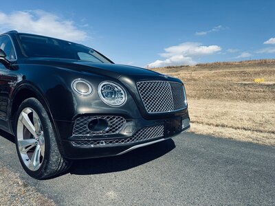 BENTLEY BENTAYGA - 2