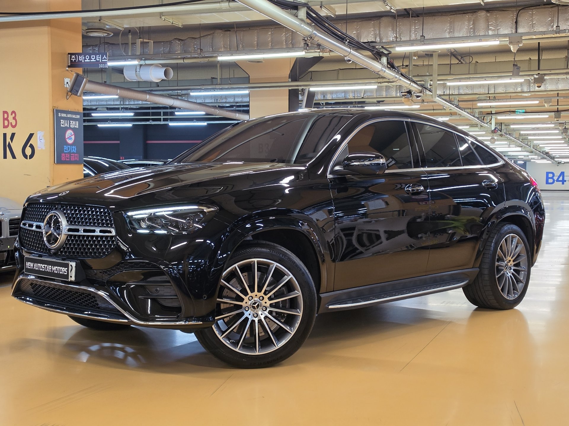 MERCEDES-BENZ GLE-CLASS - View 1