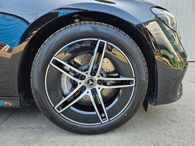 MERCEDES-BENZ E-CLASS - 6