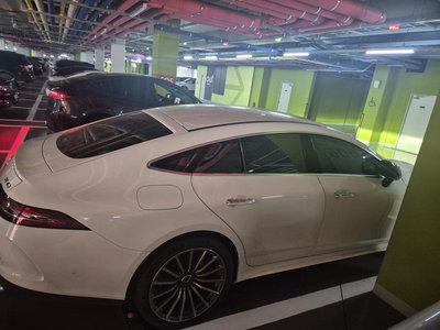 MERCEDES-BENZ AMG GT - 4