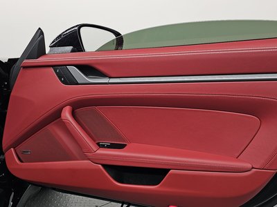 صورة مصغرة 15 لـ 2024 Porsche 911