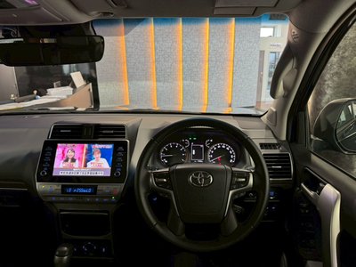 صورة مصغرة 61 لـ 2023 Toyota LAND CRUISER PRADO