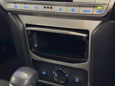 صورة مصغرة 73 لـ 2023 Toyota LAND CRUISER PRADO