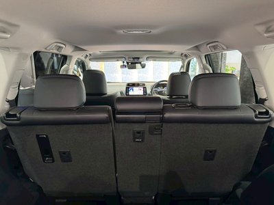 صورة مصغرة 64 لـ 2023 Toyota LAND CRUISER PRADO